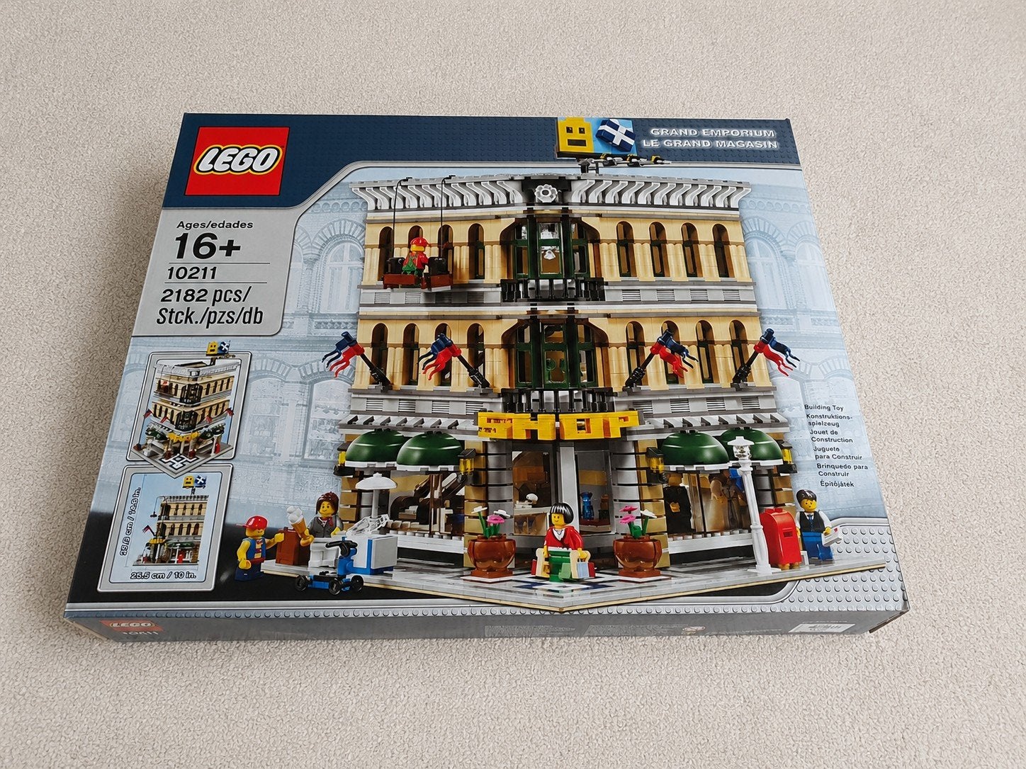 Lego Grand Emporium 10211 nieuw in doos, Lego, Nieuw, Ophalen of Verzenden, Icons