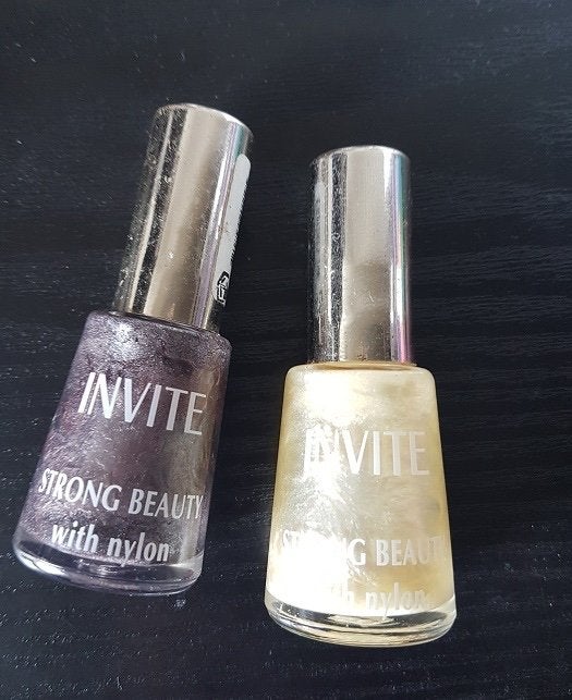 Set van 2 Invite Strong Beauty nagellakken. Nr 718 en 641, Verzenden, Zo goed als nieuw, Handen en Nagels, Make-up