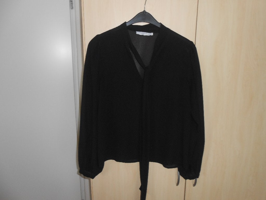 Mooie zwarte blouse maat M Costes, Maat 38/40 (M), Zwart, Ophalen of Verzenden, Zo goed als nieuw