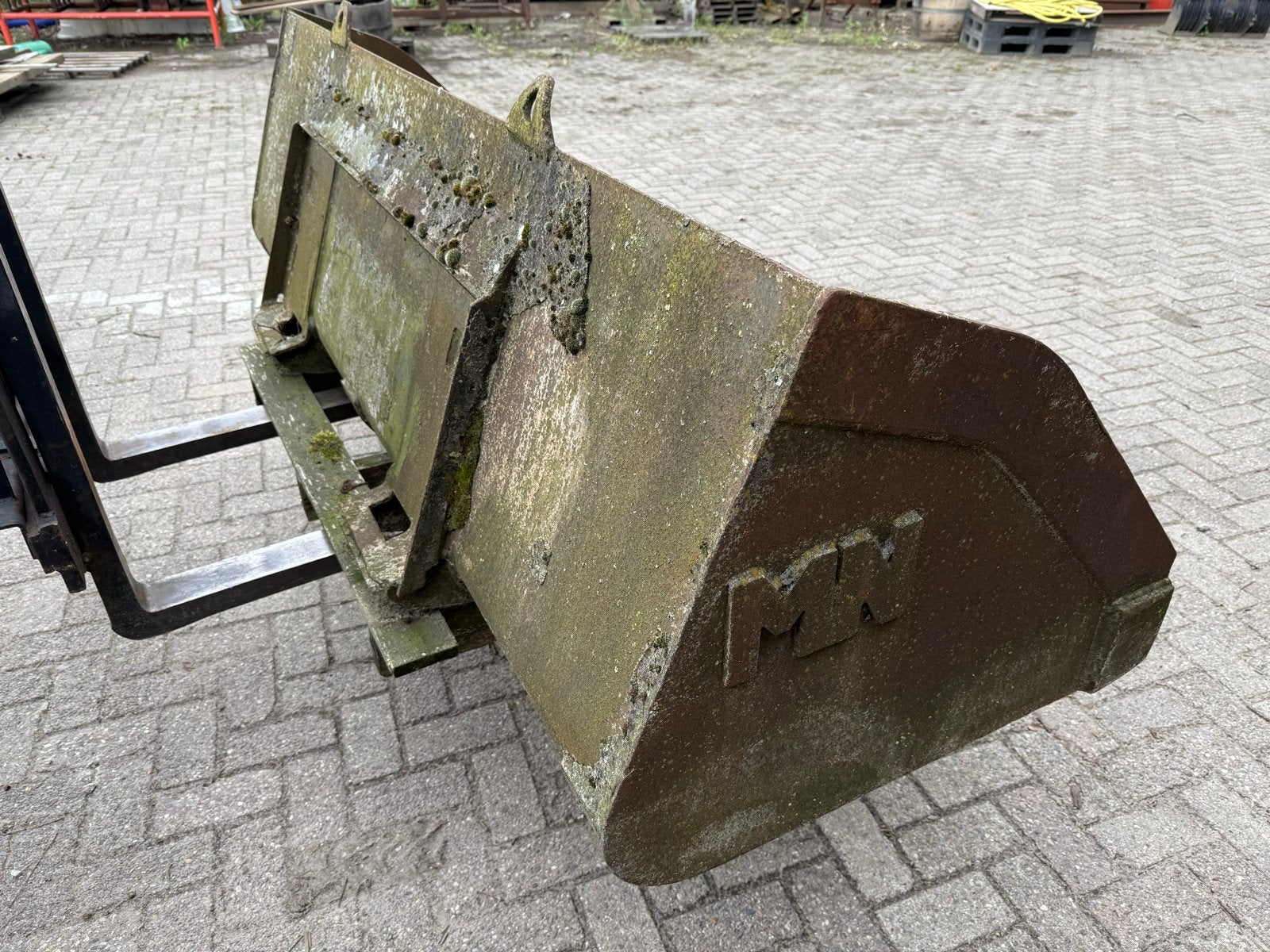 Shovel bak, Ophalen, Wiellader of Shovel