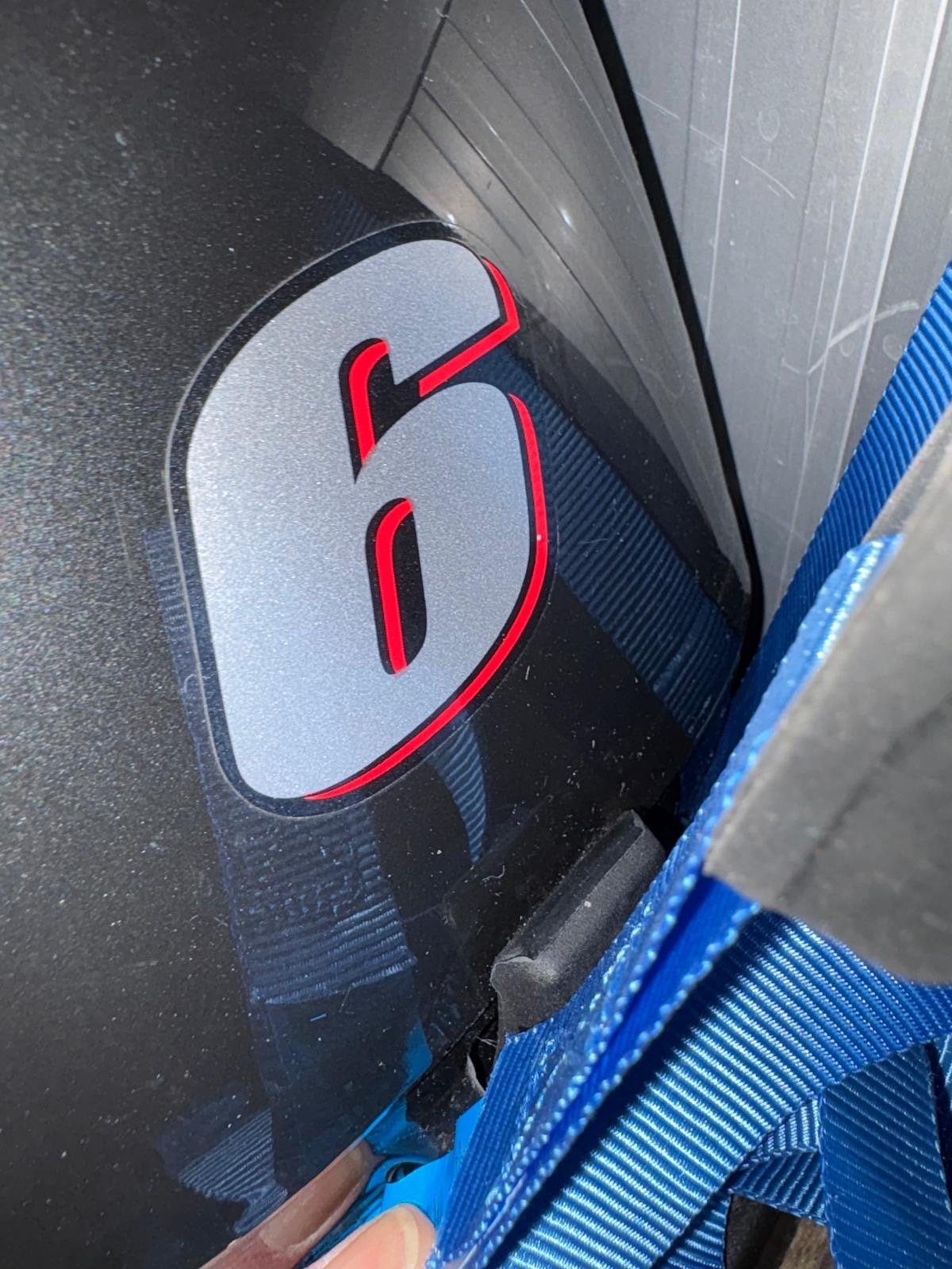 Foto 10 van Suzuki buitenboordmotor DF6 met opblaasbare rubberboot