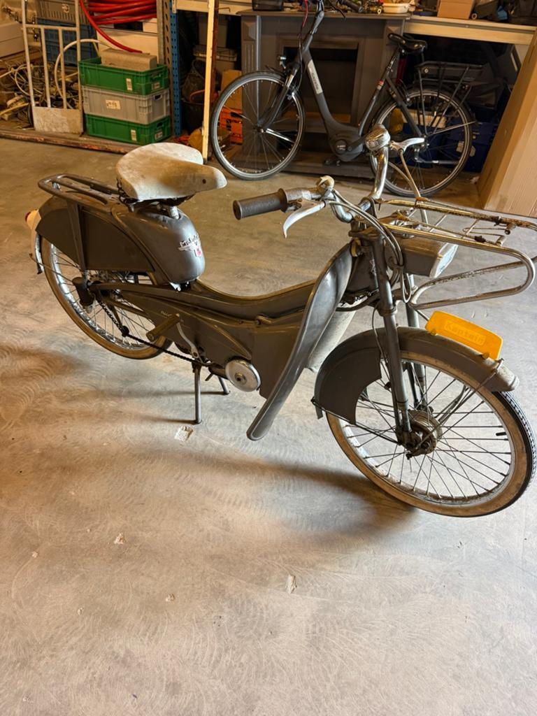 Schuurfonds Mobylette kaptein, Fietsen en Brommers, Ophalen, Maximaal 45 km/u, 49 cc, Overige merken