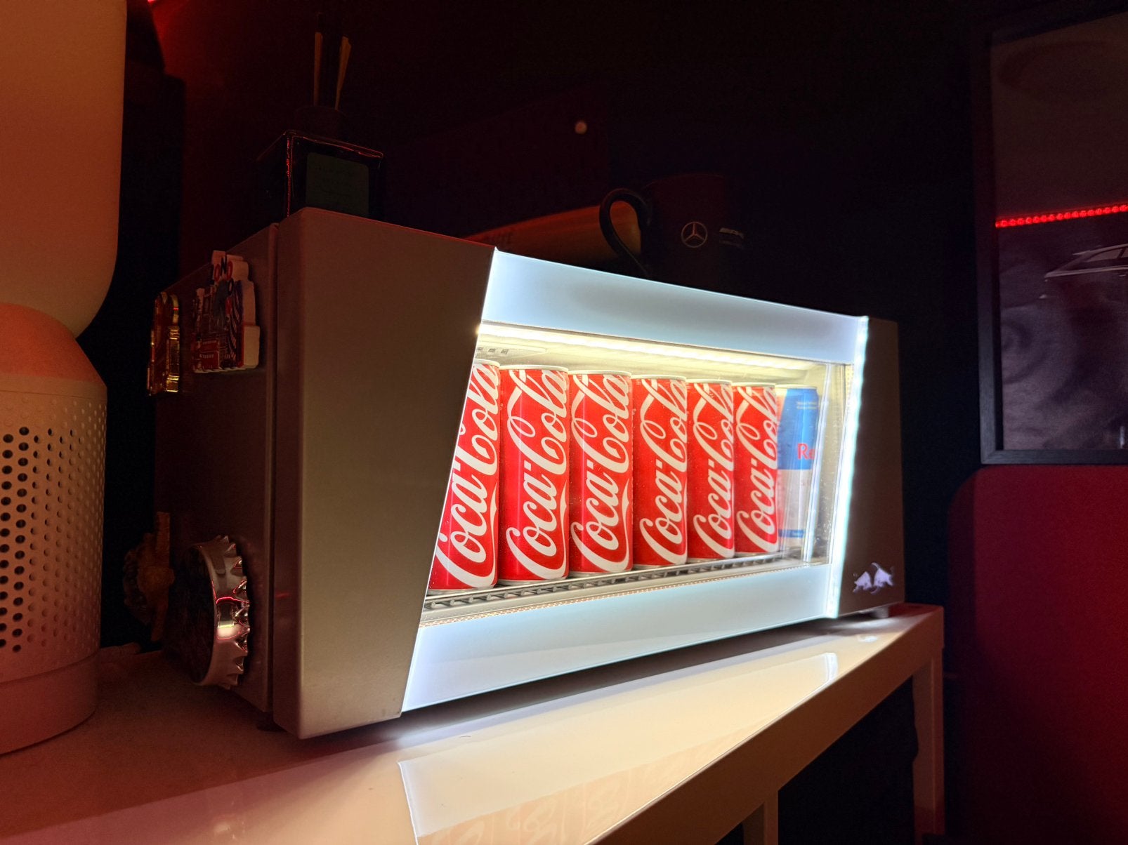 Zeldzame Red Bull drankkoelkast – zo goed als nieuw, Ophalen, Zonder vriesvak, Minder dan 85 cm, 45 tot 60 cm
