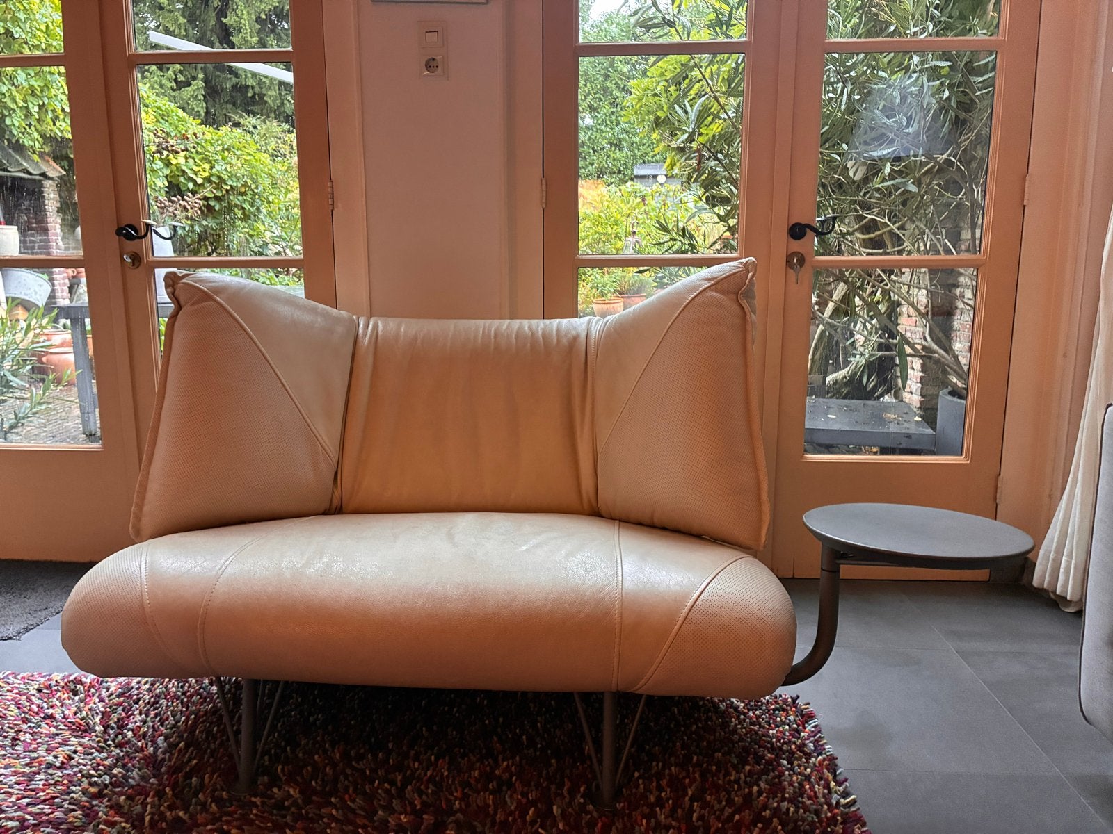 Leren tweepersoons bank, merk Leolux, beige, Ophalen, Gebruikt, Tweepersoons, Minder dan 150 cm