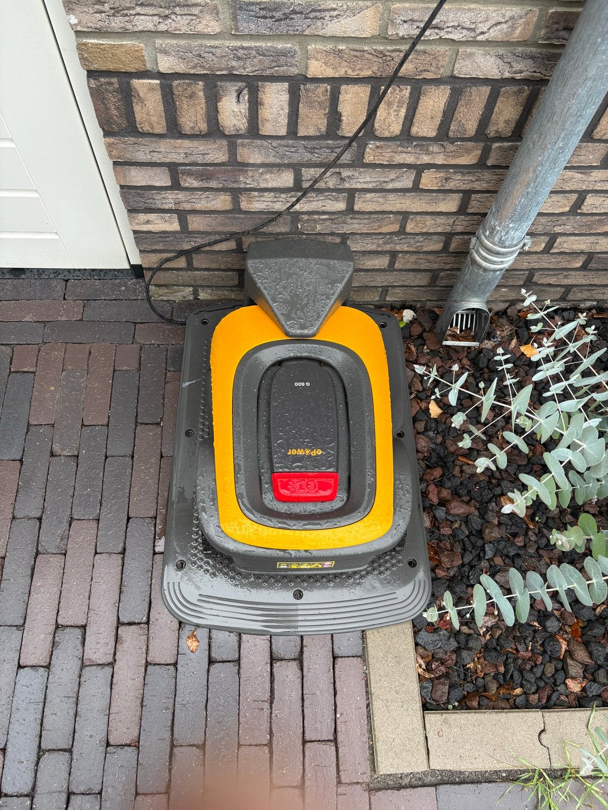 Robotmaaier - Zo goed als nieuw met garantie, Ophalen of Verzenden, Zo goed als nieuw, Accu-grasmaaier
