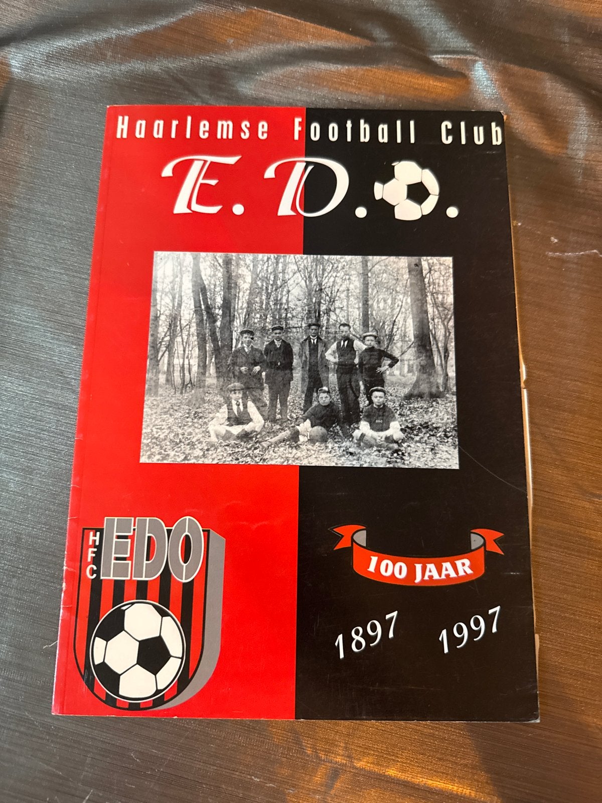 HFC EDO 100 Jaar Jubileumboek 1897-1997, Boeken, Ophalen of Verzenden, Gelezen, Balsport