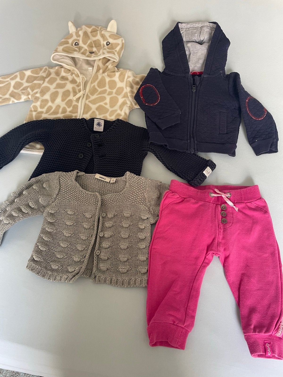 Babykleding pakket: vestjes, jasje en broekje (maat 62), Kinderen en Baby's, Ophalen of Verzenden, Gebruikt, Meisje