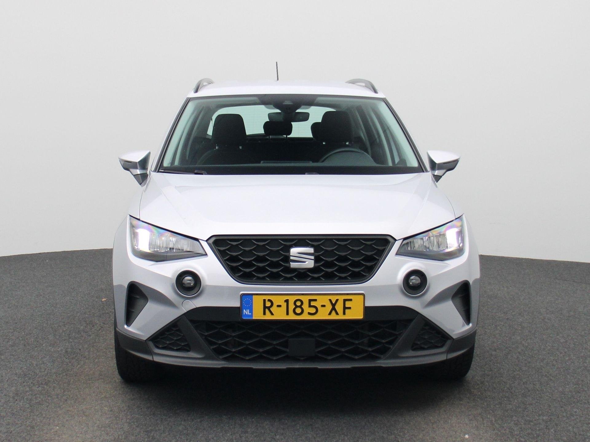 SEAT Arona 1.0 TSI Style 95 PK | PARKEERSENSOREN ACHTER | AP, Auto's, Stof, Gebruikt, 95 pk, Parkeersensor
