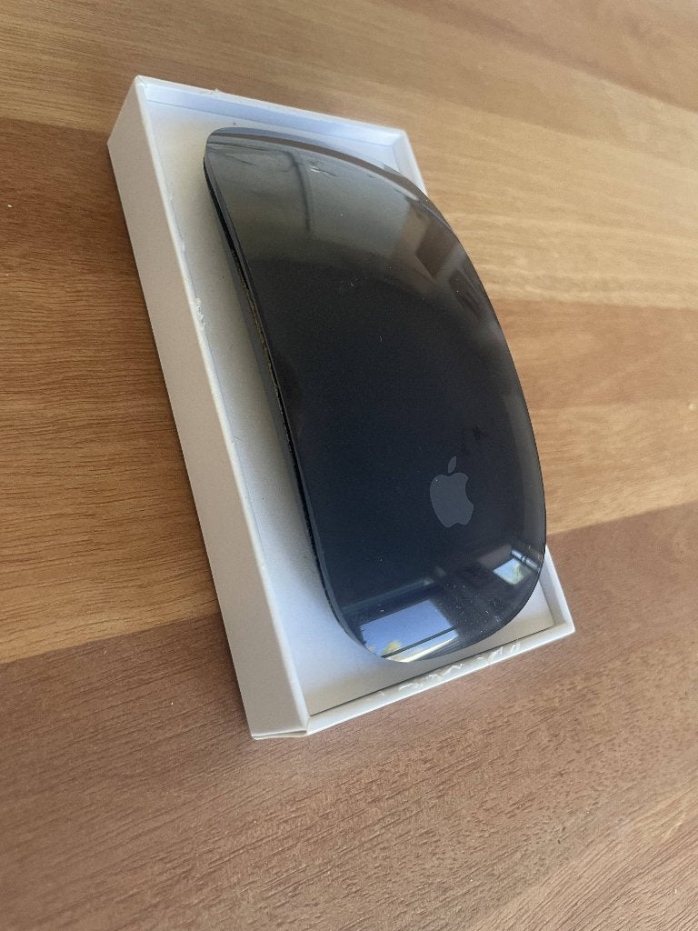 Magic Mouse Apple - Space Gray, zwart - MRME2Z/A, Rechtshandig, Muis, Ophalen of Verzenden, Zo goed als nieuw