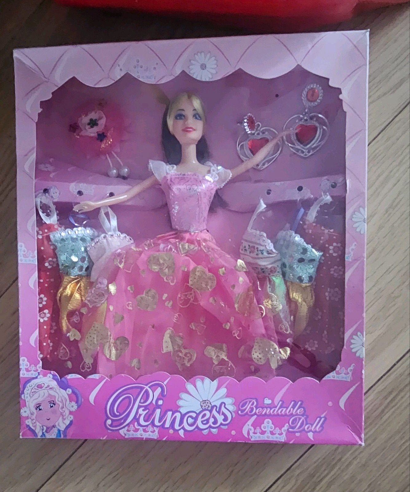 Nieuw Princess pop met accessoires, Ophalen of Verzenden, Nieuw, Overige typen