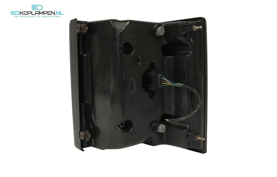 Range Rover 3 Vogue L322  achterlicht links grijs, -, Verzenden, -, Gebruikt