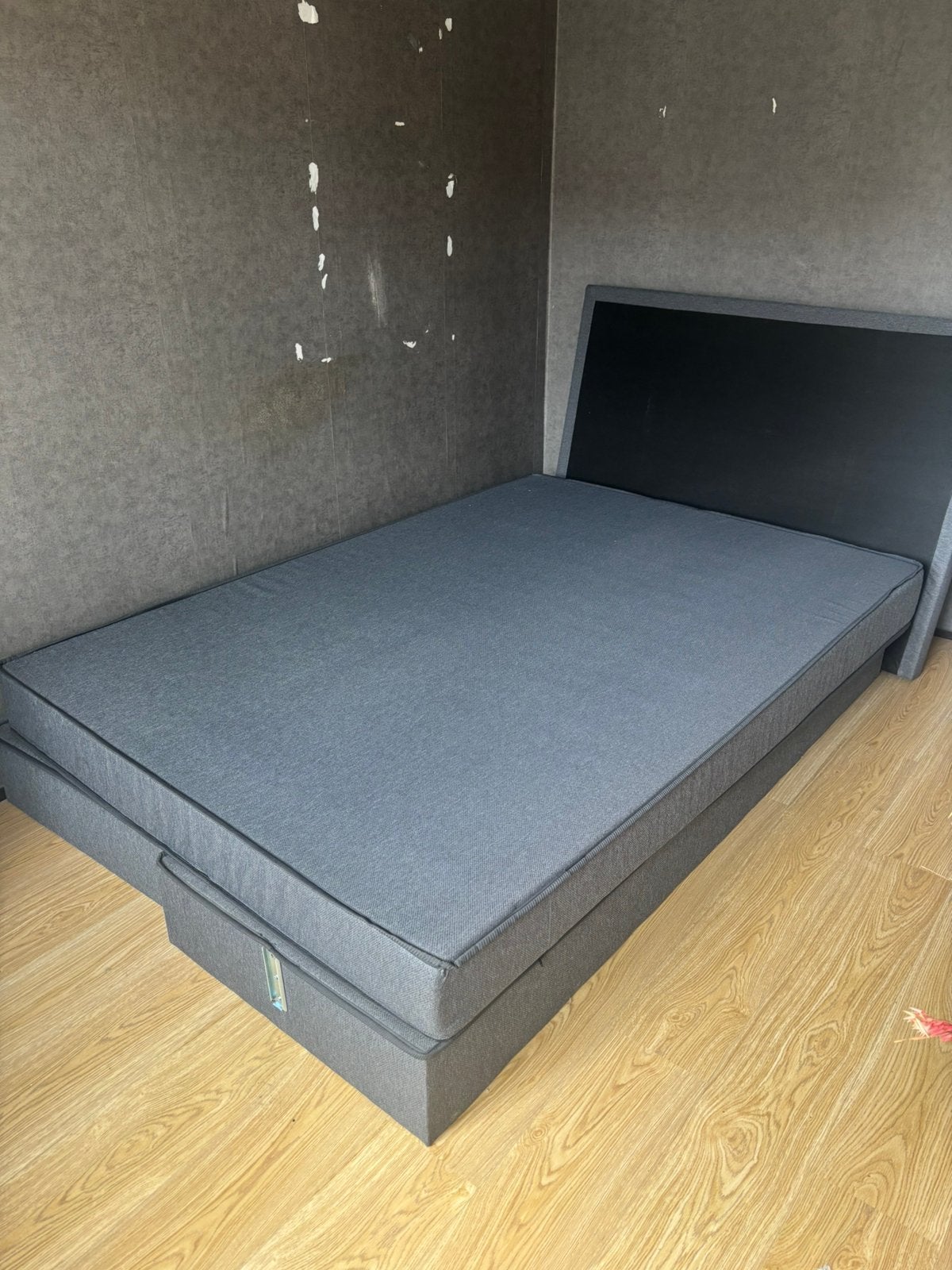 Boxspring zonder topper 160 x1,80, Ophalen, Gebruikt, 190 cm of minder, Twijfelaar