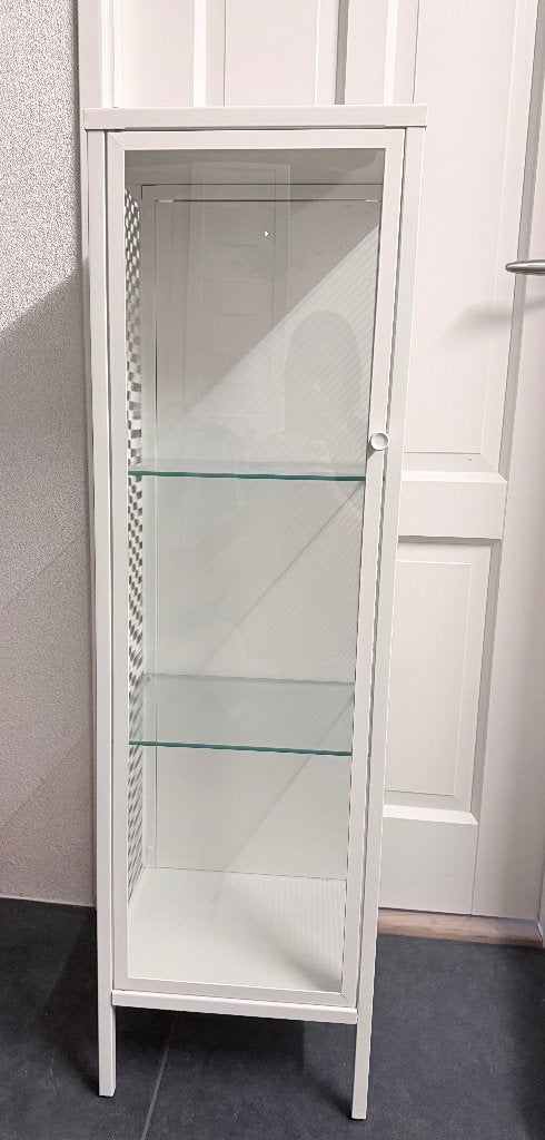 IKEA vitrinekast wit, Ophalen, Met deur(en), 50 tot 100 cm, Zo goed als nieuw