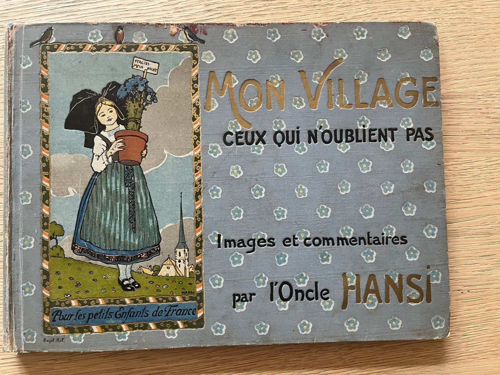 Mon Village - Oude Franse kinderboek door Oncle Hansi, Ophalen of Verzenden, Gelezen