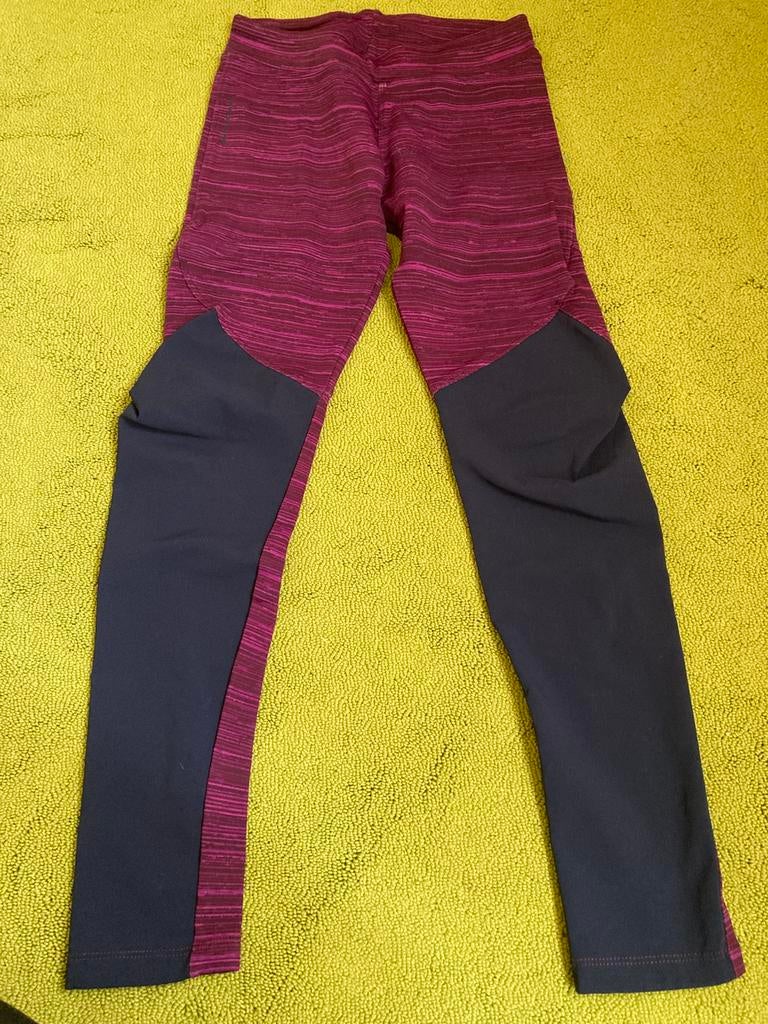 Gym legging (valt) maat 134, Ophalen, Zo goed als nieuw, Meisje, Broek