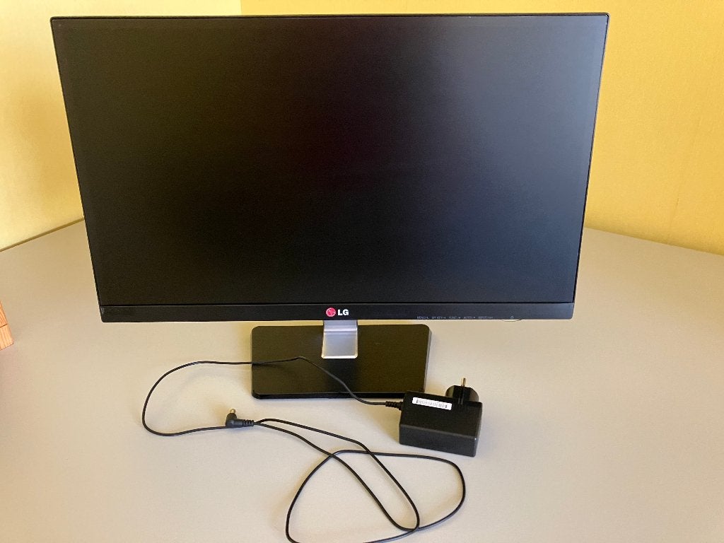 LG Flatron monitor beeldscherm computerscherm 23 inch, Ophalen, IPS, Kantelbaar, HDMI