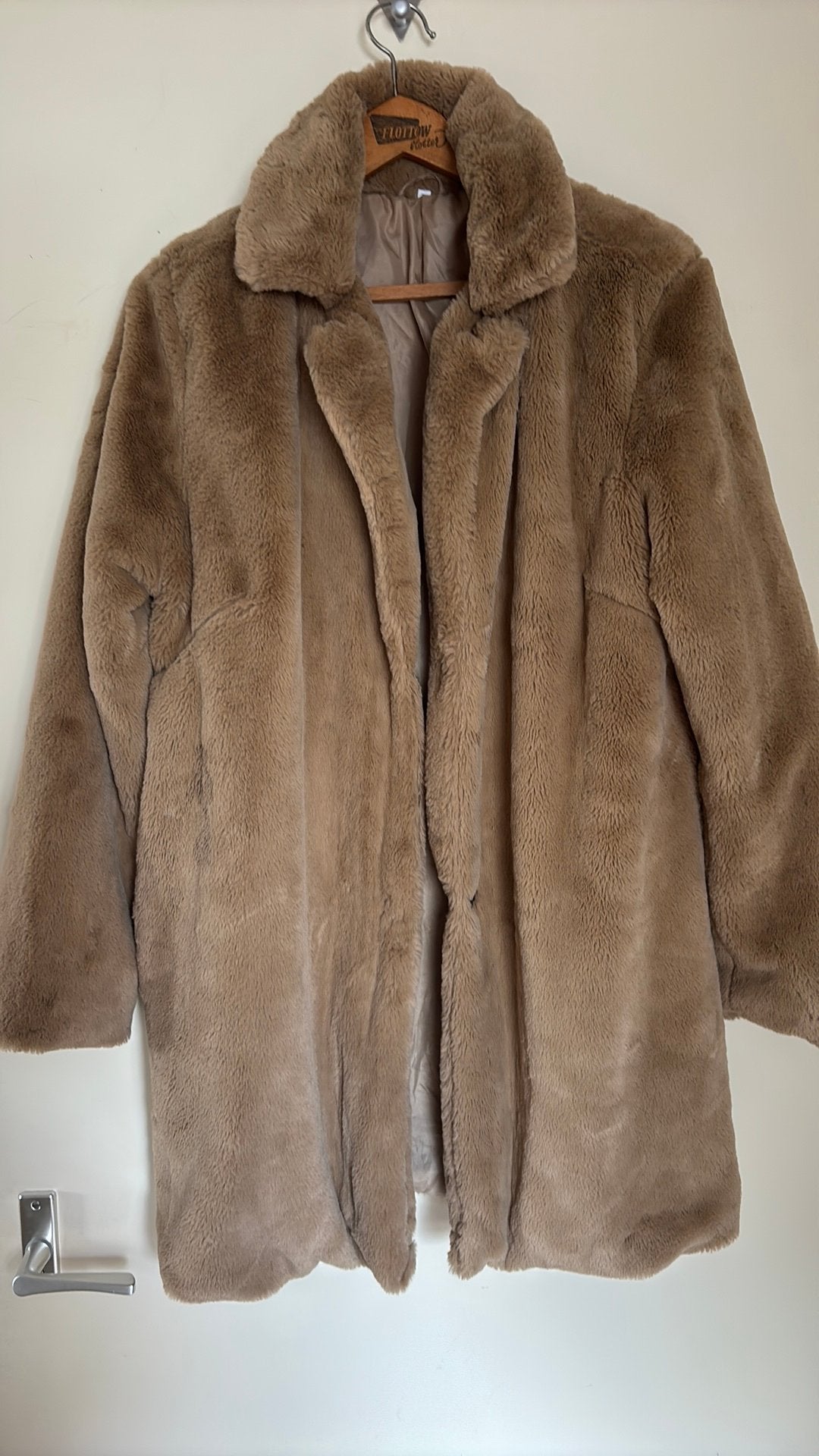 Camel kleurige teddy jas mt L, Ophalen of Verzenden, Zo goed als nieuw, Maat 38/40 (M), Bruin