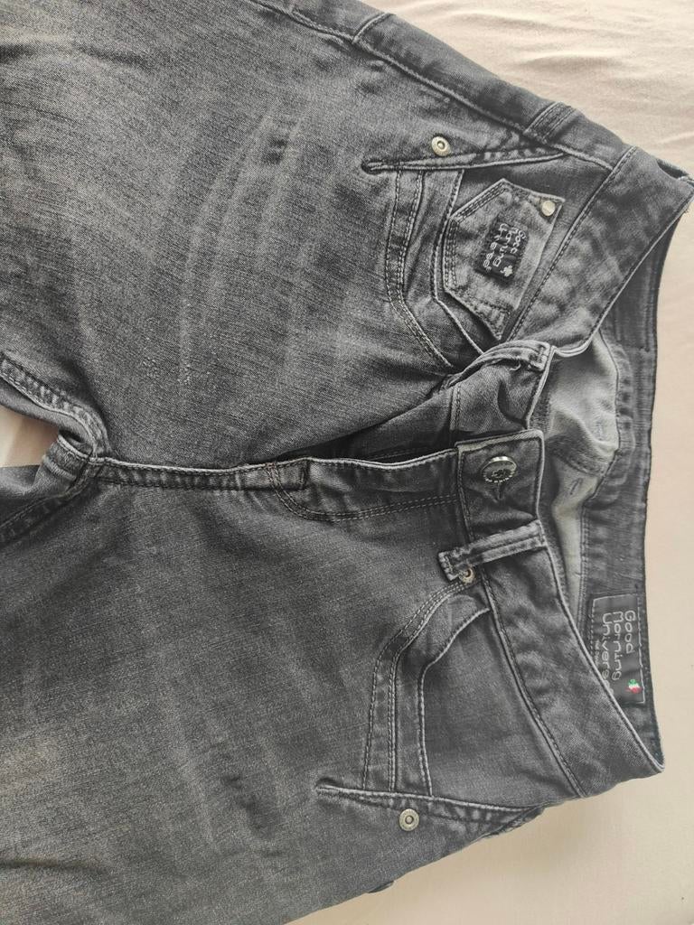 Good morning univers jeans maat 27 /32, Kleding | Heren, Ophalen of Verzenden, Zo goed als nieuw, Blauw, W32 (confectie 46) of kleiner