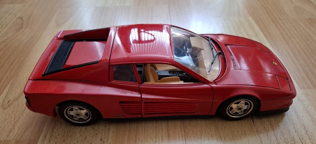 Ferrari Testa Rossa (1984) 1:18, Hobby en Vrije tijd, Modelauto's | 1:18, Ophalen of Verzenden, Zo goed als nieuw, Auto, Bburago