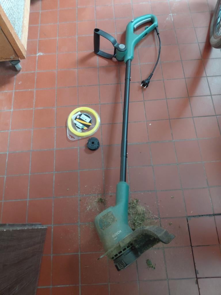 Kantemaaier bosch, Ophalen, Gebruikt, Accu, 50 cm of meer