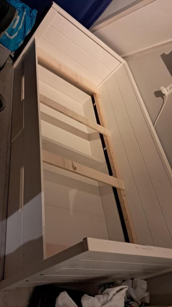 Gratis bed met lades - Wit houten bedframe, Gebruikt, 90 cm, Eenpersoons, Wit