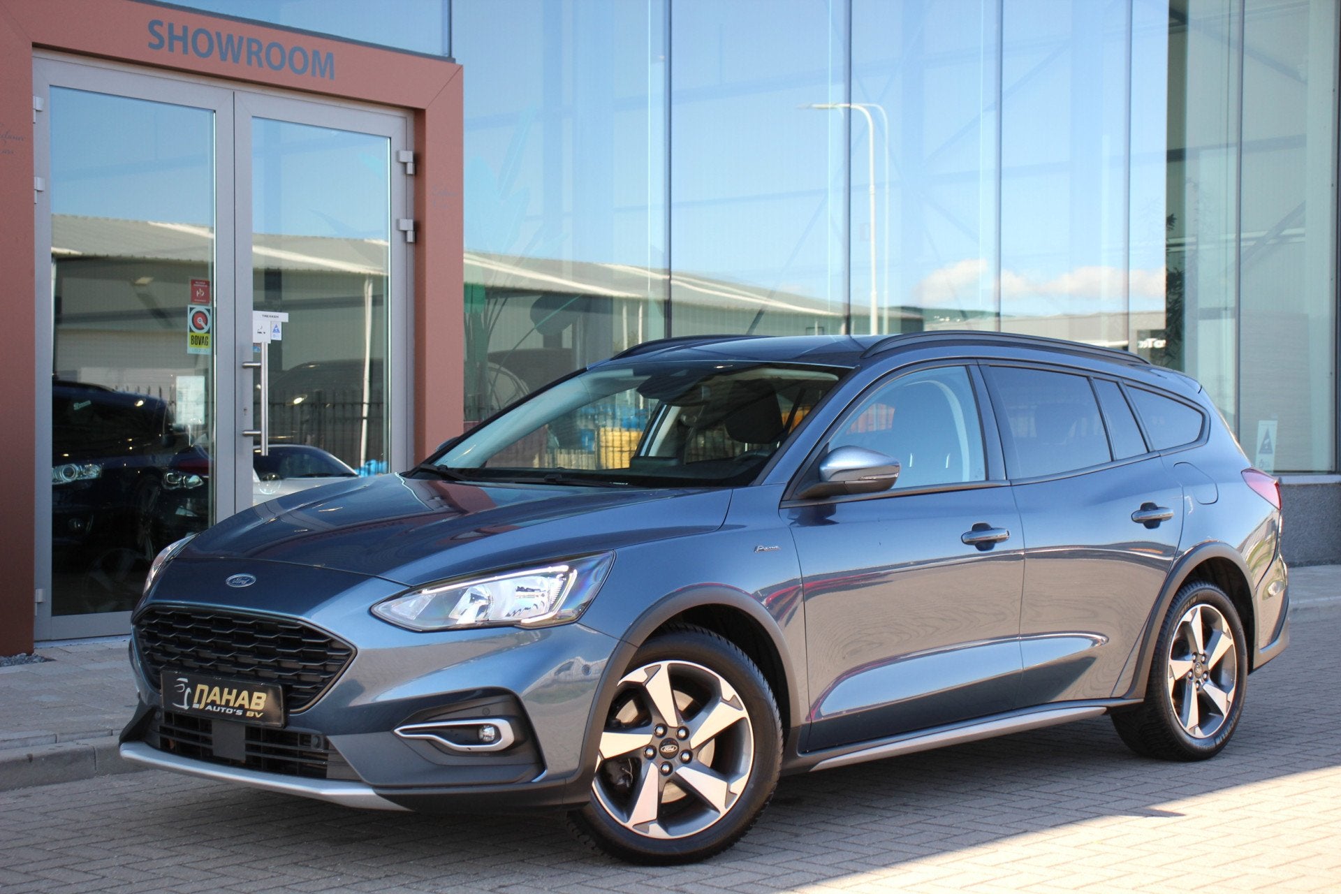Ford FOCUS Wagon 1.0 EcoBoost Active Business | Navi | ACC |, Auto's, Dealer onderhouden, Gebruikt, Blauw, 3 cilinders