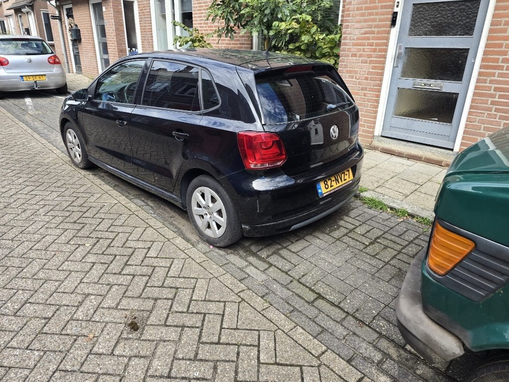 Volkswagen Polo 1.2 TDI 75PK 5D Bluemotion 2010 Zwart, Auto's, Voorwielaandrijving, Stof, 74 pk, Zwart