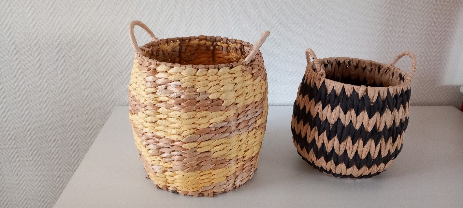 2 Gevlochten Stalen Manden, Huis en Inrichting, Mand, Handgemaakt, Rond, Ophalen of Verzenden