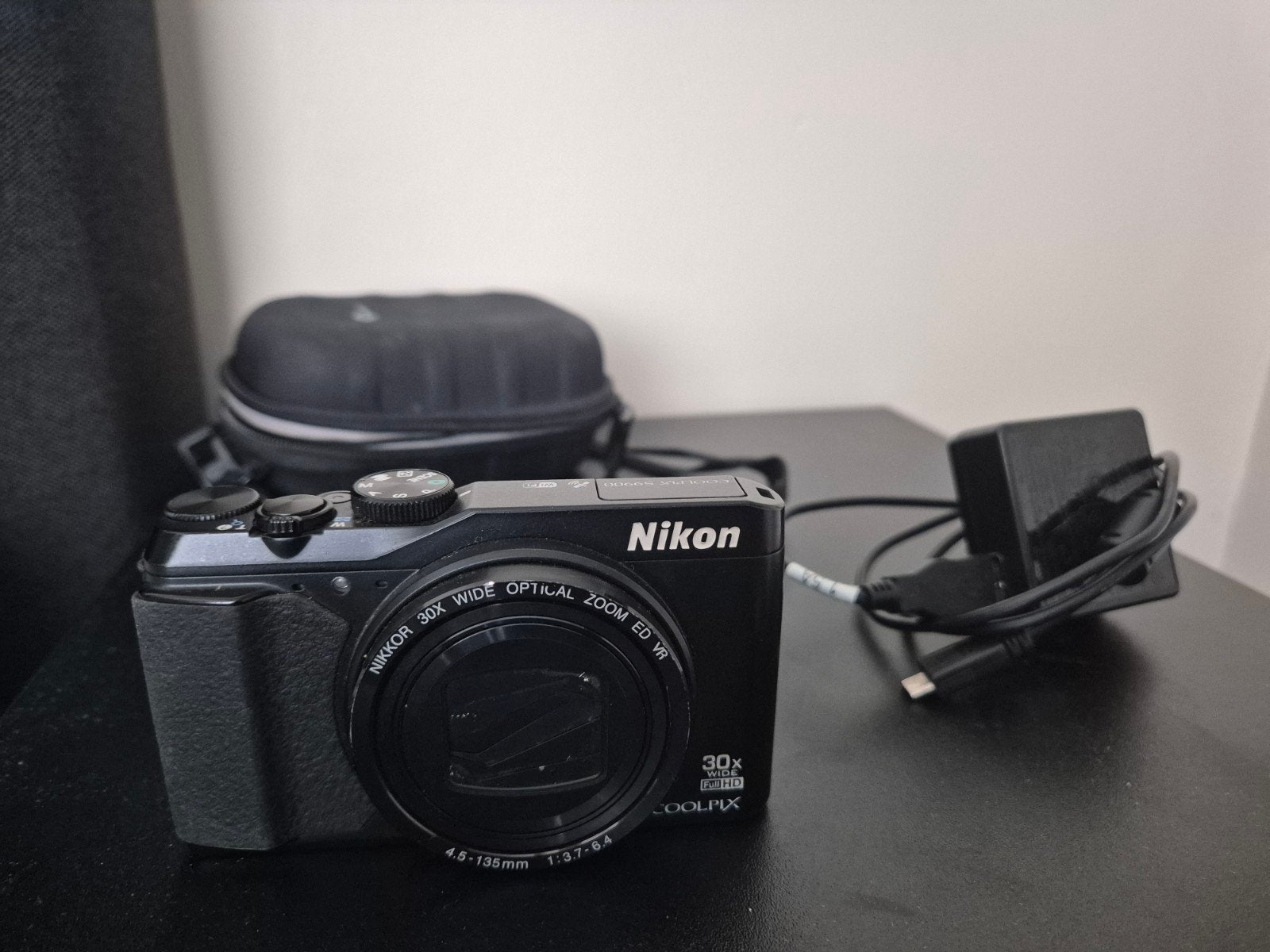 Nikon Coolpix S9900 in goede staat met accessoires, Compact, Ophalen of Verzenden, Zo goed als nieuw, Nikon