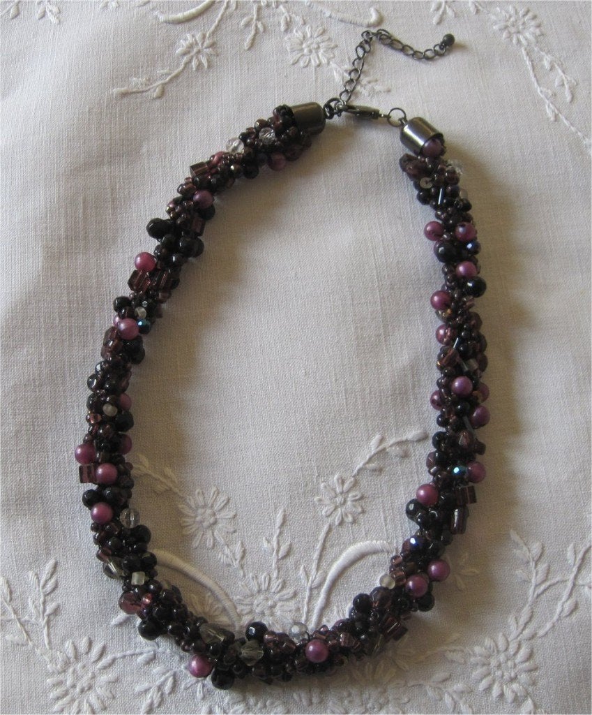 Vintage ketting, paarse en lila kralen (glaskralen), Overige materialen, Verstelbaar, Paars, Ophalen of Verzenden