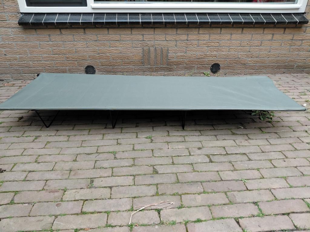 Opvouwbaar veldbed - Ideaal voor kamperen of logees, Ophalen, Gebruikt