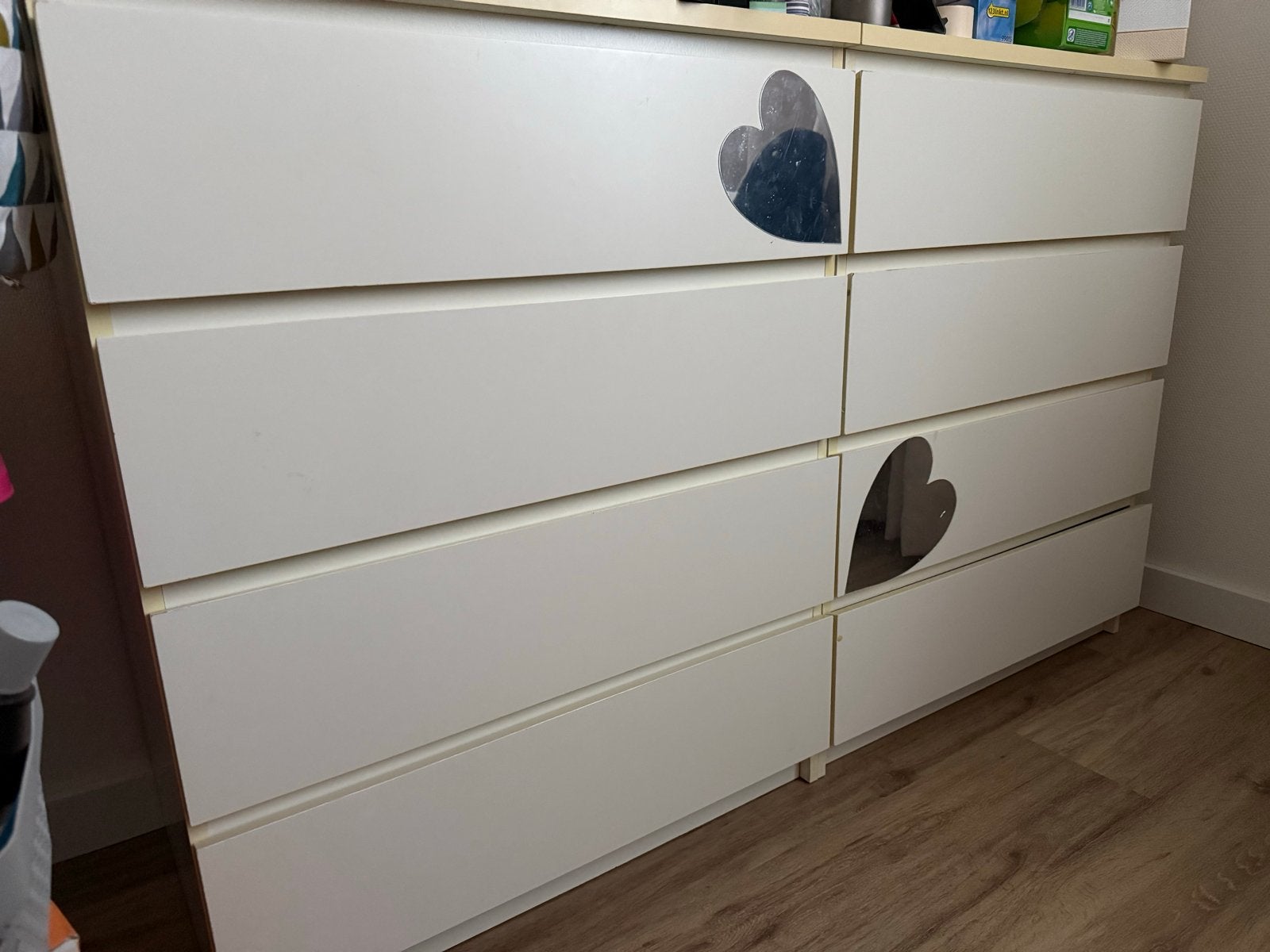 Ikea malm Witte ladekasten met hartjes, 8 laden, Ophalen, Gebruikt, 5 laden of meer, 100 tot 150 cm