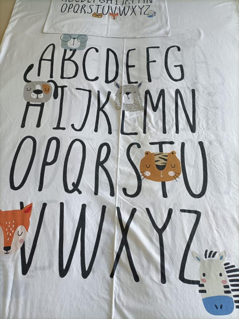 Dekbedovertrek en kussensloop met alfabet letters, Ophalen of Verzenden, Jongetje of Meisje, Dekbedovertrek