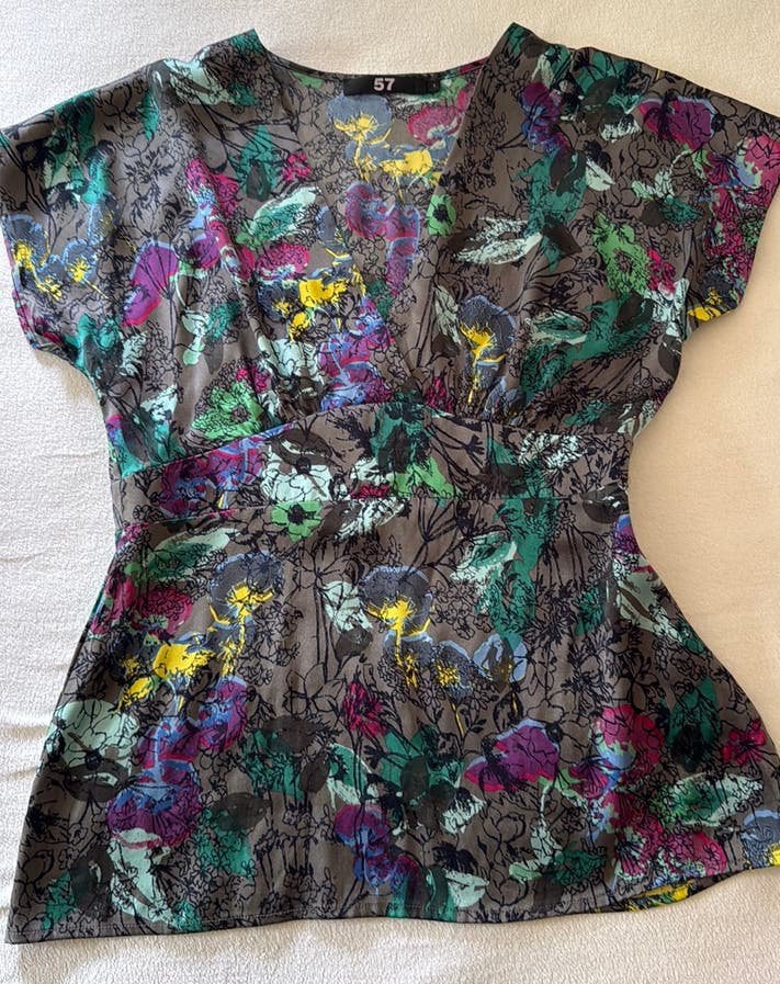 Sissy Boy zijden top S, Kleding | Dames, Tops, Ophalen of Verzenden, Zo goed als nieuw, Zonder mouw