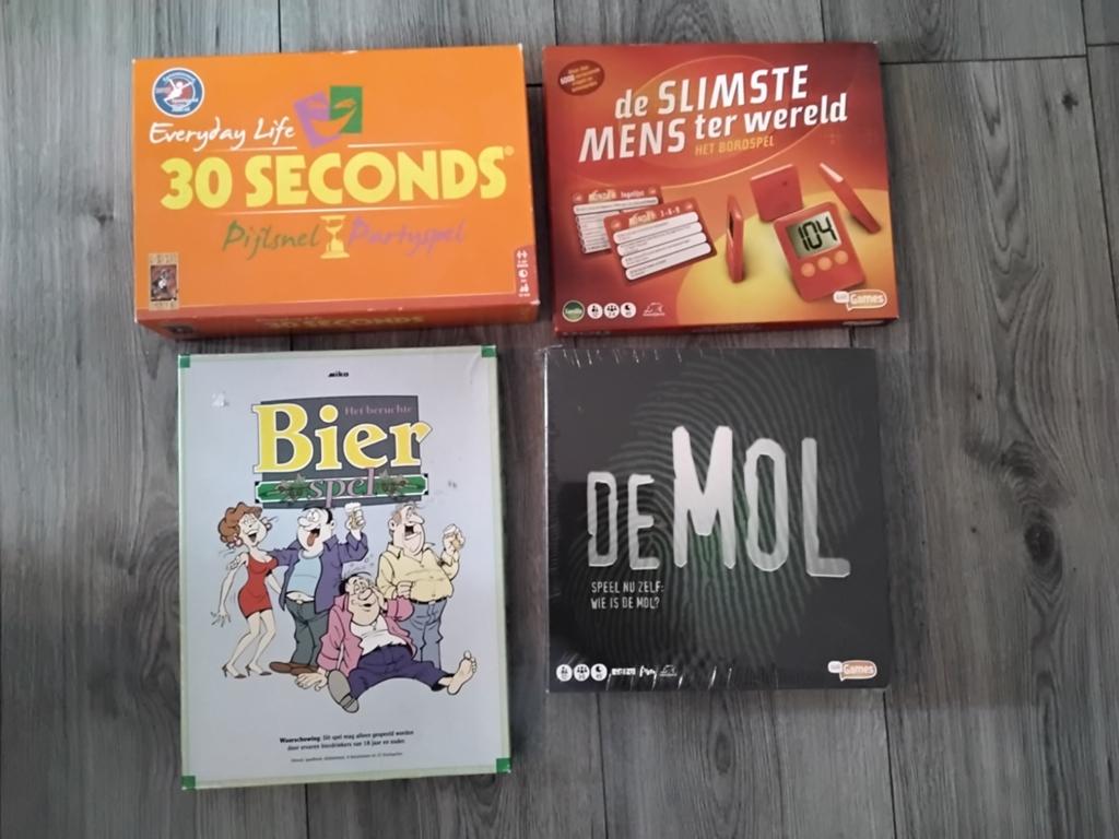 Verschillende bordspellen, Hobby en Vrije tijd, Gezelschapsspellen | Bordspellen, Ophalen of Verzenden