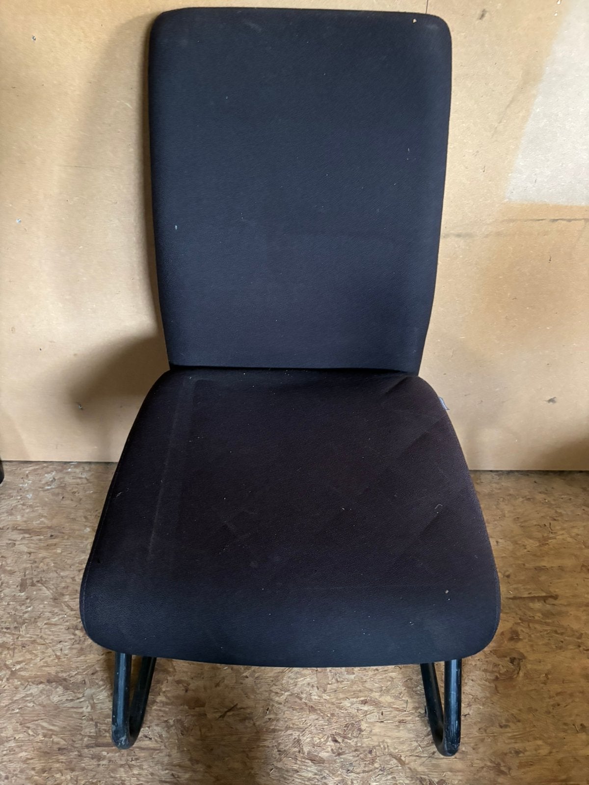 Stoelen, Ophalen, Zo goed als nieuw