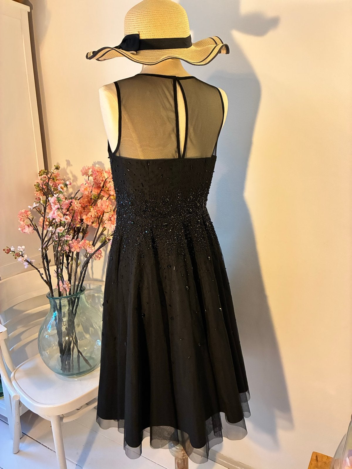 Elegante Zwarte Gala Jurk met Steentjes - Maat 40, Maat 38/40 (M), Zwart, Ophalen of Verzenden, Zo goed als nieuw