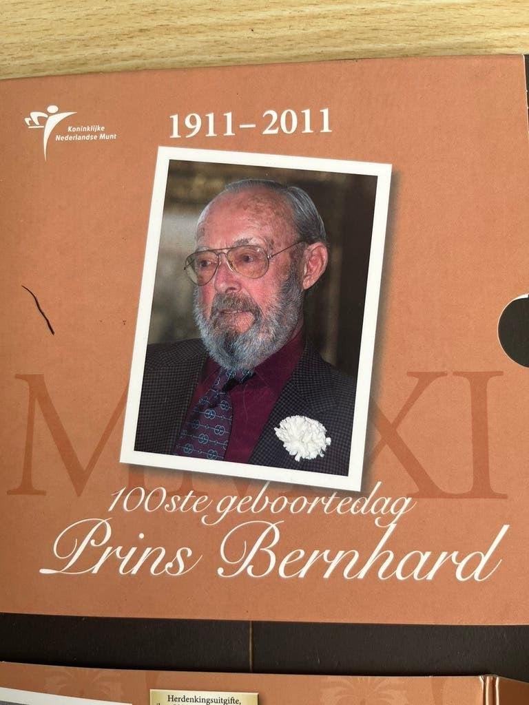 PRINS BERNHARD  100STE GEBOORTEDAG 1911-2011, Koningin Juliana, Zilver, 50 gulden, Verzenden