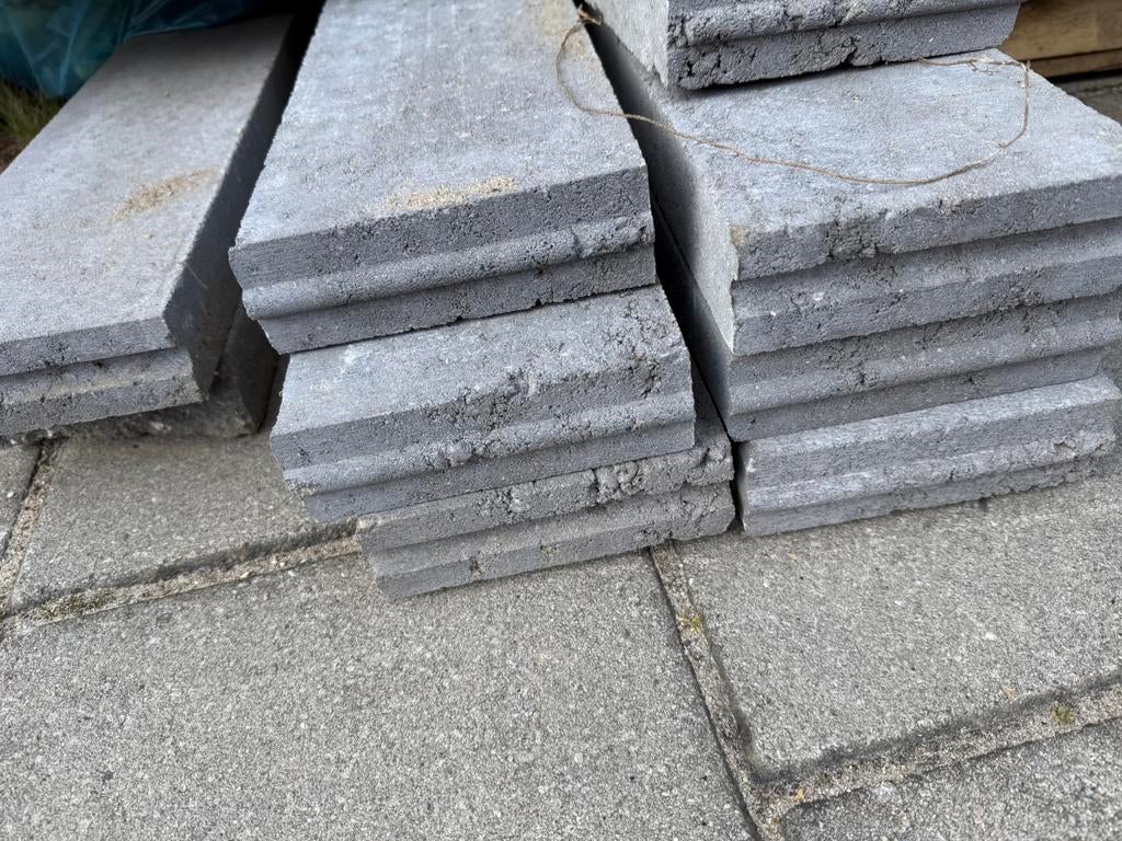 Banden, straten, opsluitbanden, Tuin en Terras, Overige typen, Ophalen of Verzenden, Zo goed als nieuw, Minder dan 5 m²