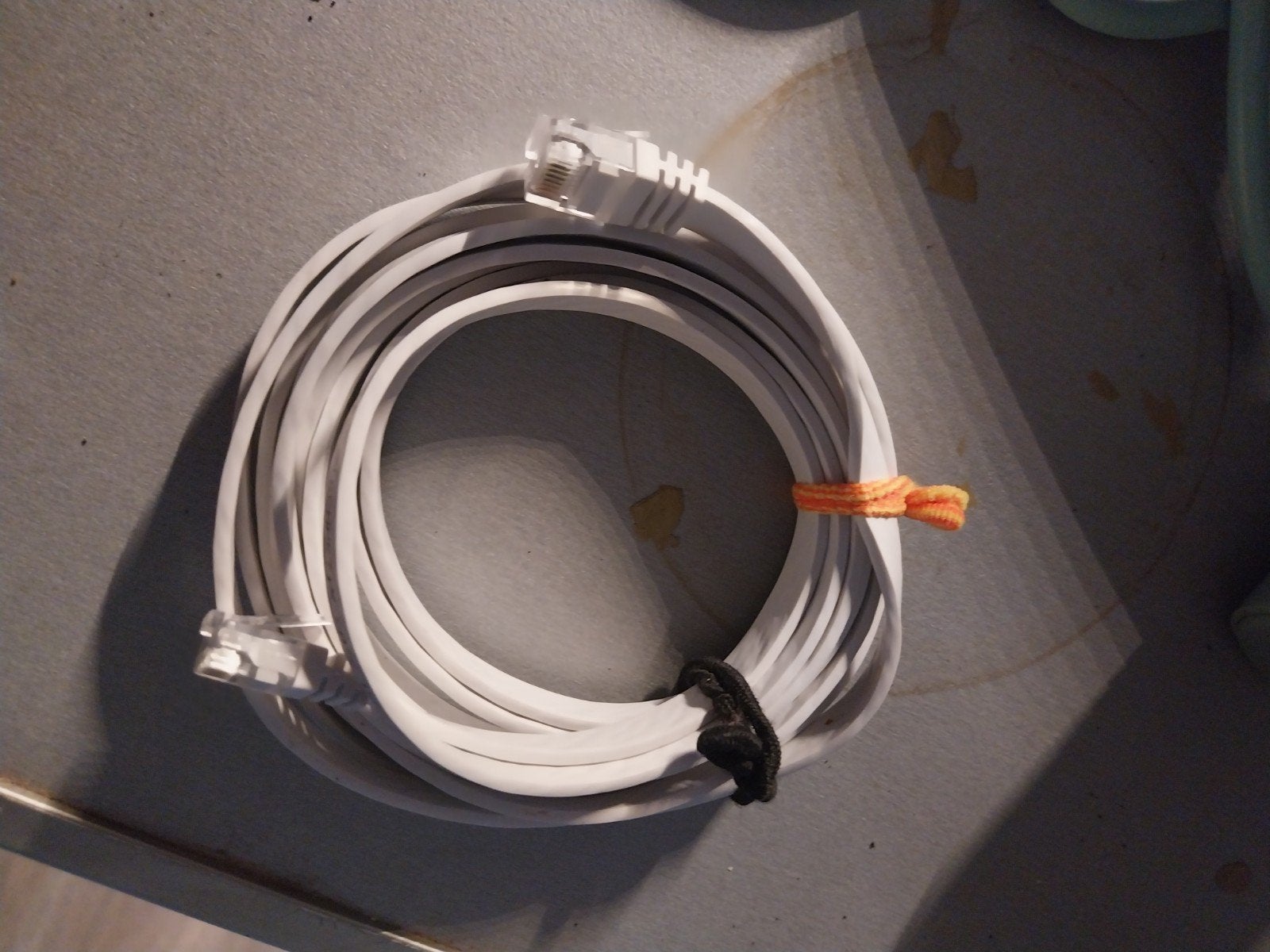 Witte internetkabel, Ophalen of Verzenden, Zo goed als nieuw