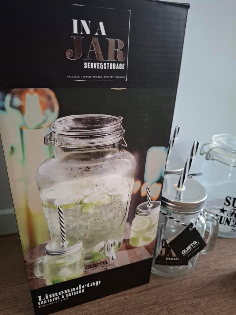Limonadetap dispenser + 2 bekers + beugelpot met text, Ophalen of Verzenden, Nieuw