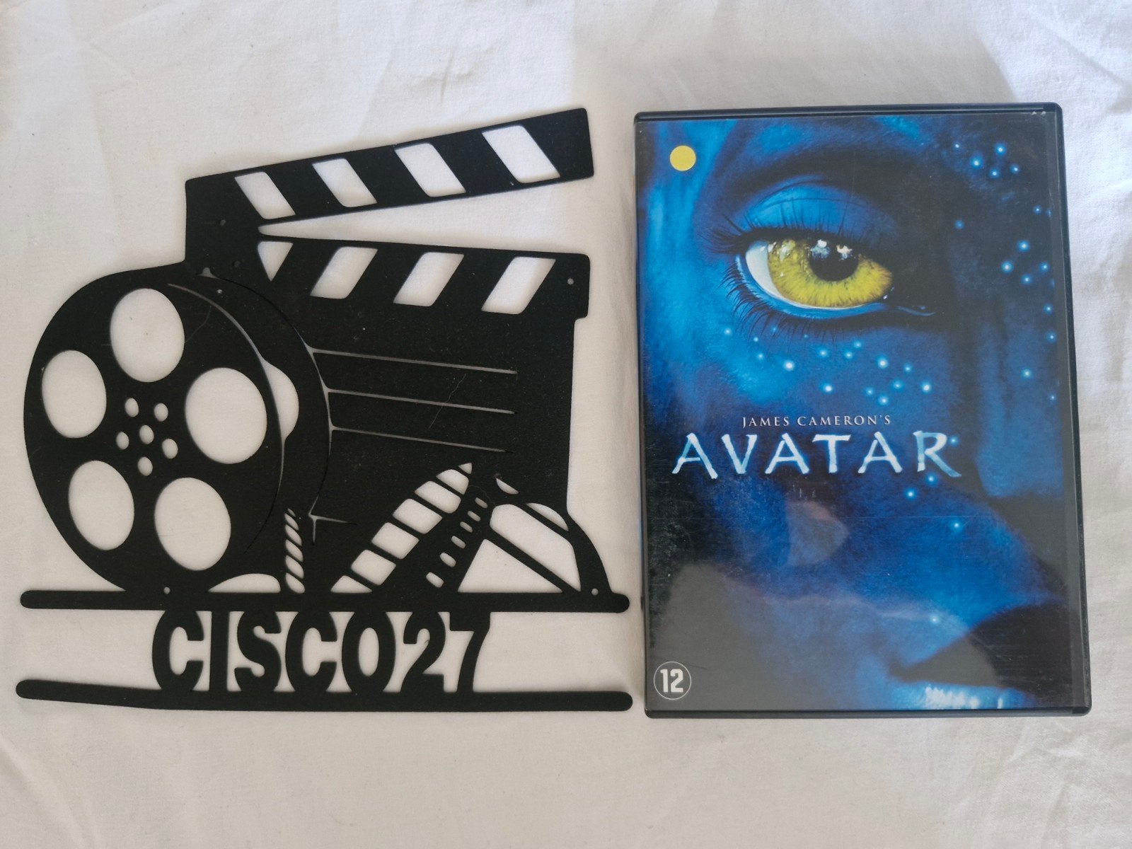 Avatar, Nederlands, Fantasy, Ophalen of Verzenden, Zo goed als nieuw