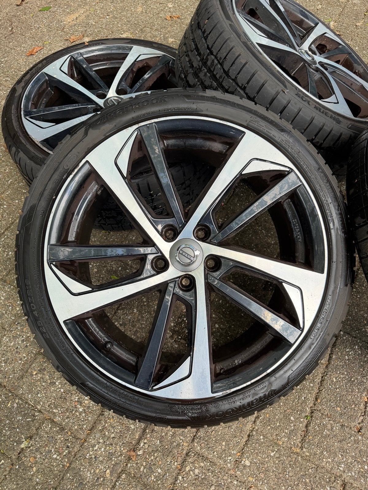 19 inch velgen met zomerbanden – Volvo V60 V90 – 225/40R19, Auto-onderdelen, Banden en Velgen, 19 inch, Banden en Velgen, Ophalen of Verzenden