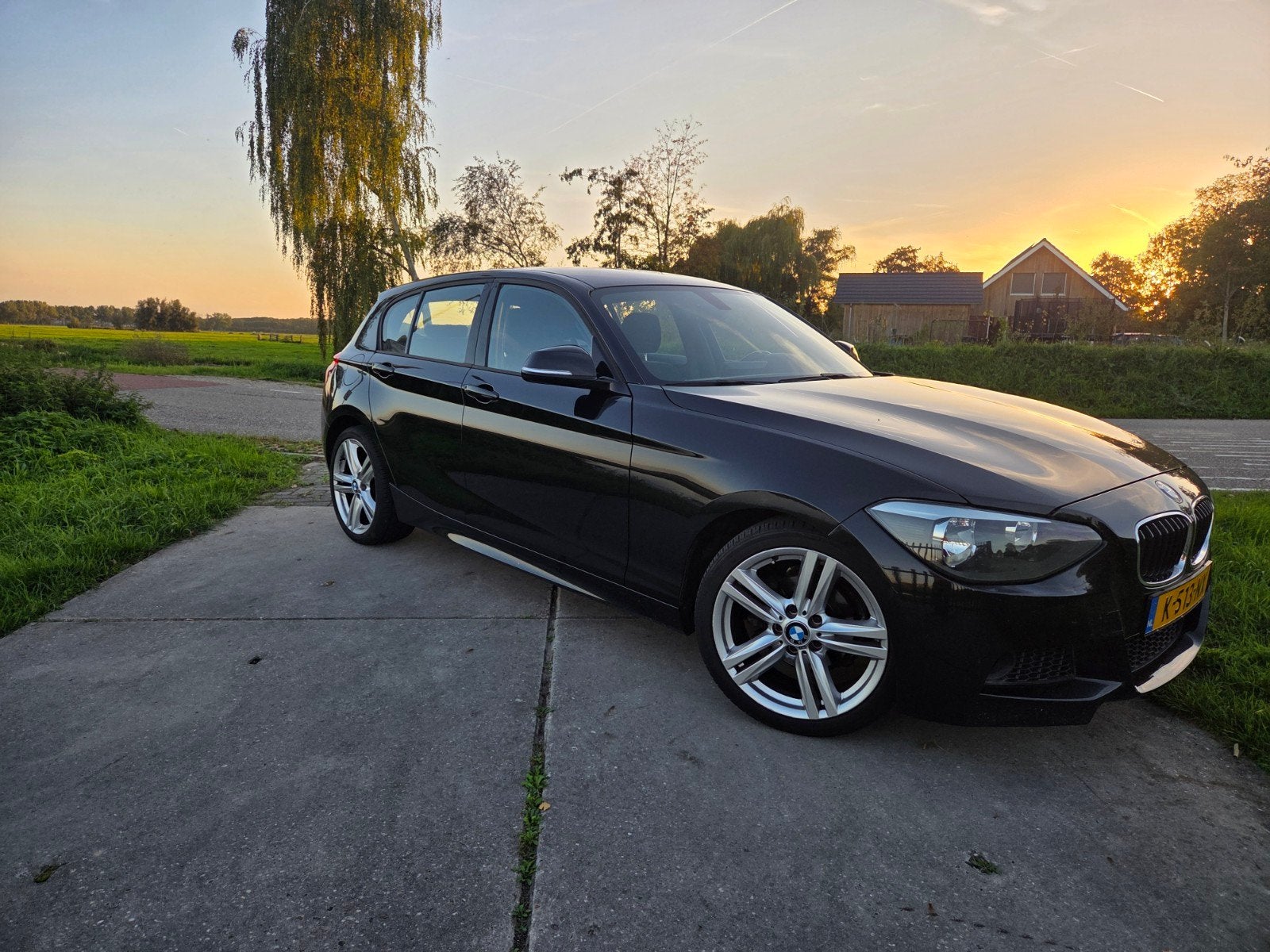 BMW 116i met M-pakket, 1-Serie, Zwart, 4 cilinders, Alcantara