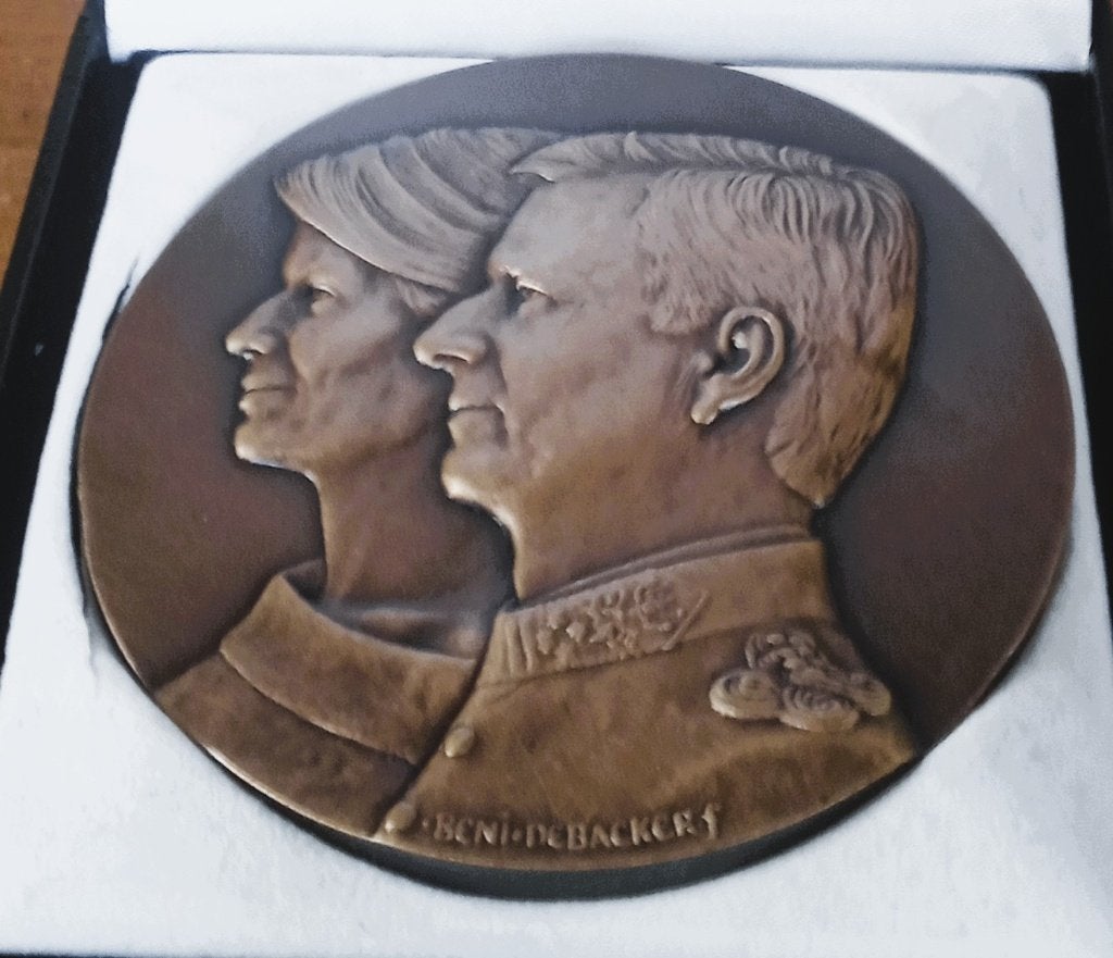 Mooi grote bronzen penning, Ophalen of Verzenden, Brons, Buitenland