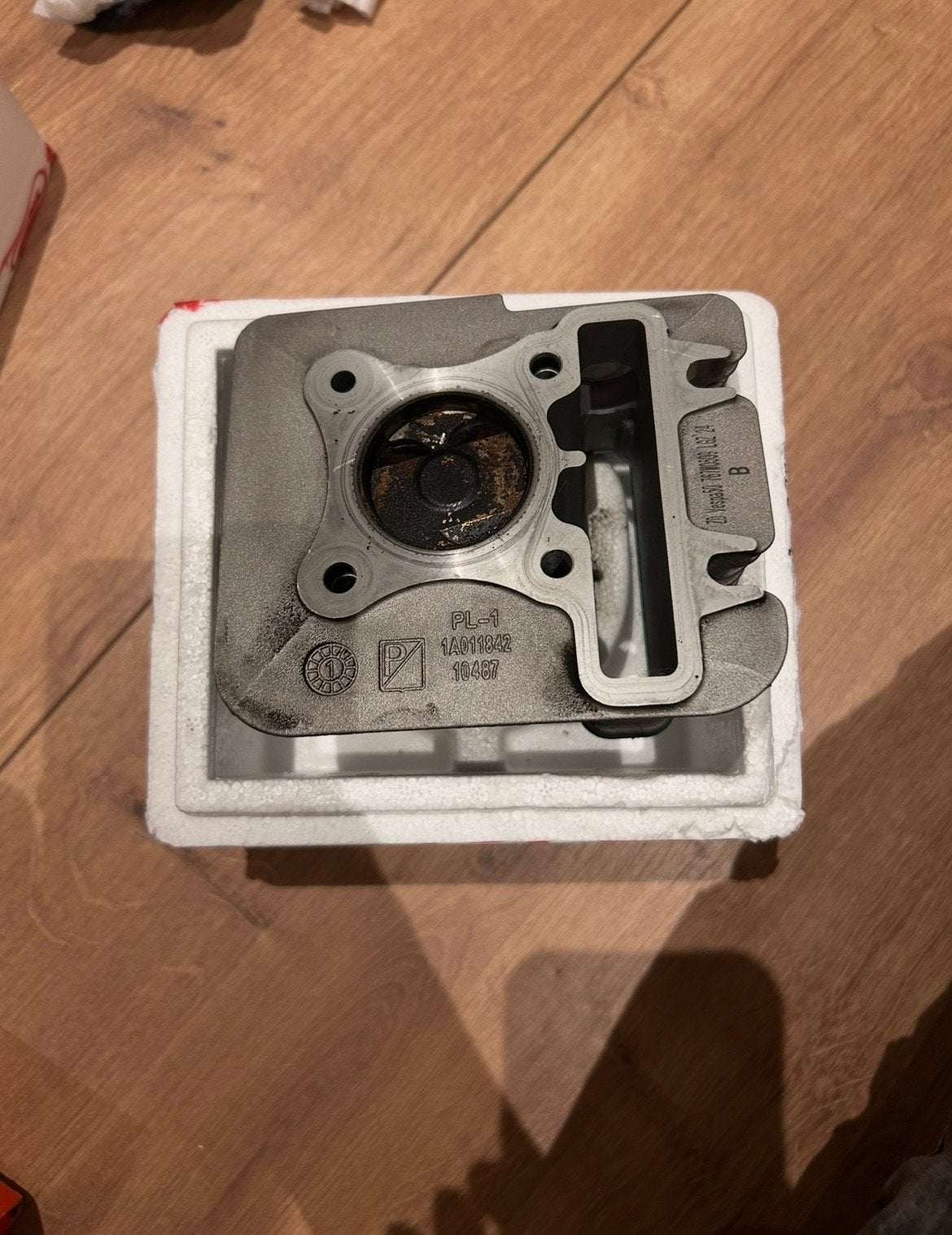 Originele Piaggio/Vespa 50cc 4T 3V i-Get Cilinder, Fietsen en Brommers, Ophalen of Verzenden, Gebruikt, Cilinder, Piaggio