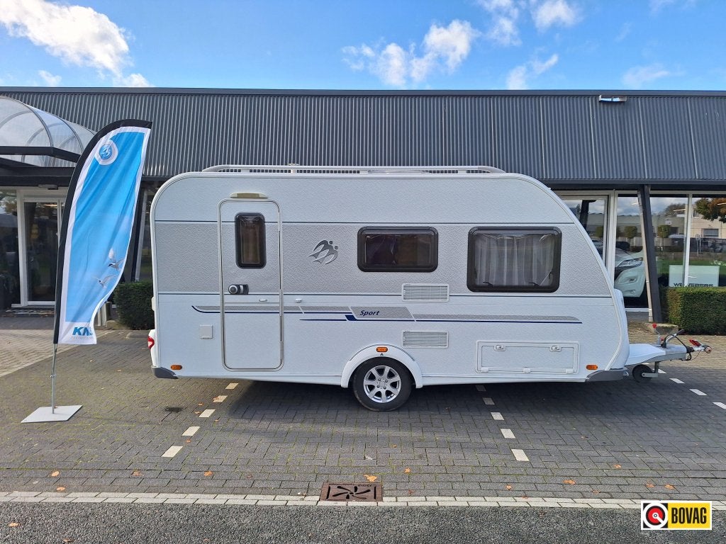 Knaus Sport Special 420 QD MET UNICO LUIFEL, Luifel, Dwarsbed, Bedrijf, Treinzit