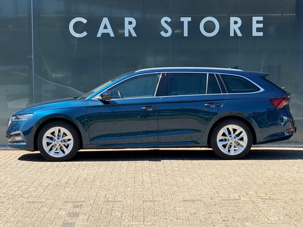 Skoda Octavia Combi 1.0 e-TSI Business Edition TREKHAAK, Stof, Gebruikt, Blauw, 23 km/l
