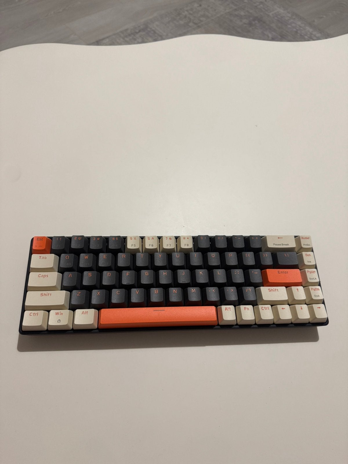 NIEUW | Mechanische Toetsenbord 65% | Rode Switch Draadloos, Computers en Software, Toetsenborden, Nieuw, Hot-swappable, Ophalen of Verzenden