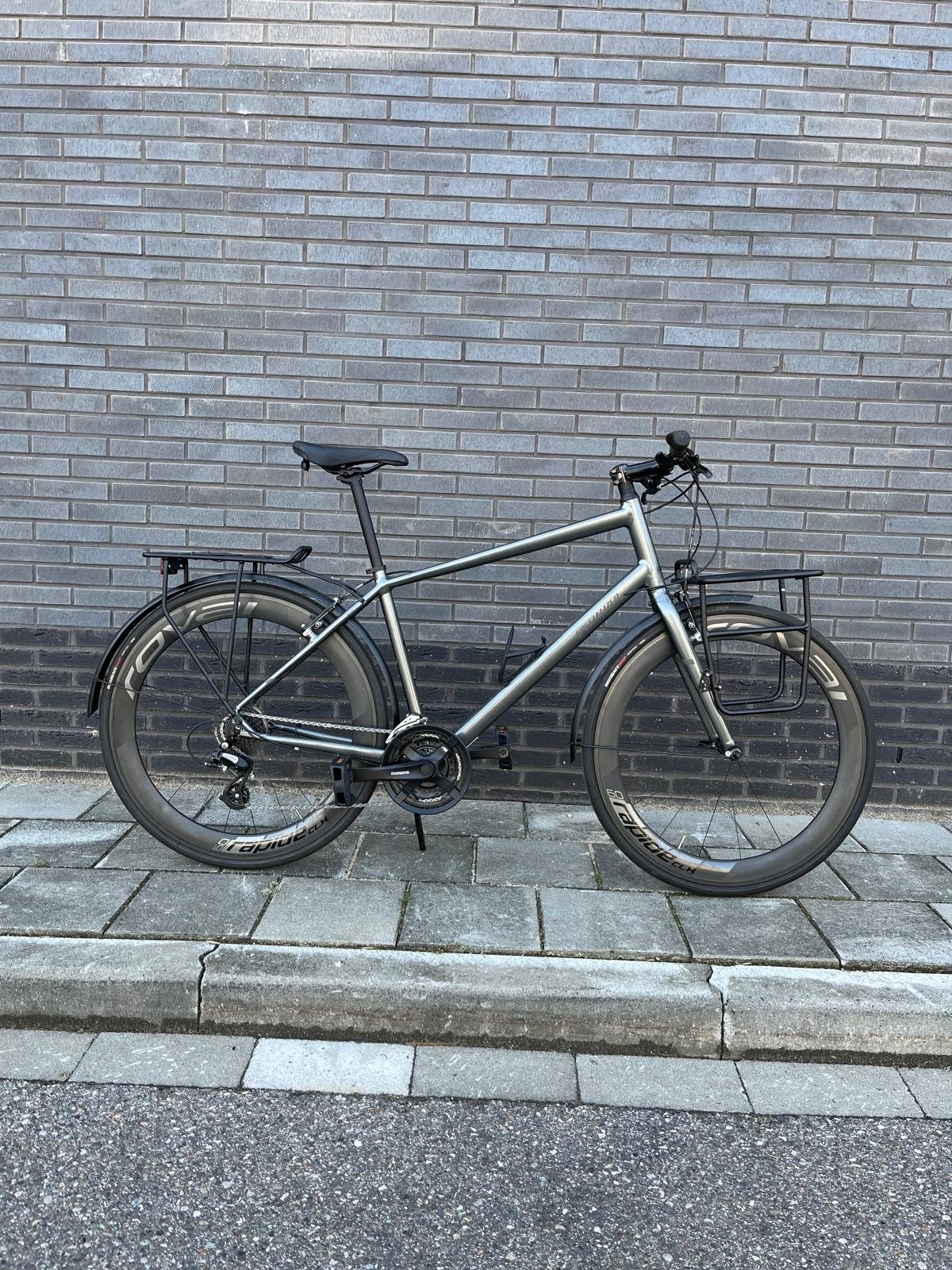 Specialized Alibi - Onderhoudsarme & snelle stadsfiets, Fietsen en Brommers, Gebruikt, Velgrem, Versnellingen, Ophalen